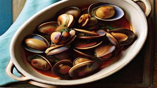 Spanish Smoked Paprika Clams